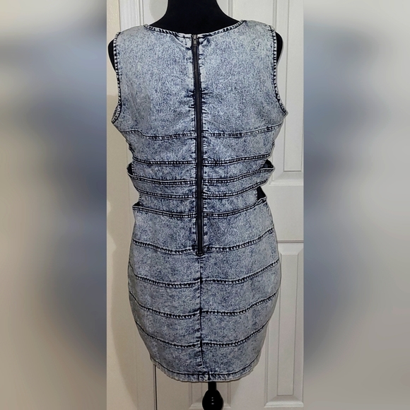 American Bazi Women's Demin Side Cutout Dress Size 2X - Picture 6 of 6